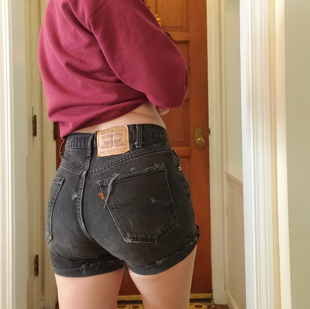 90s Vintage Levis 505 Black Shorts